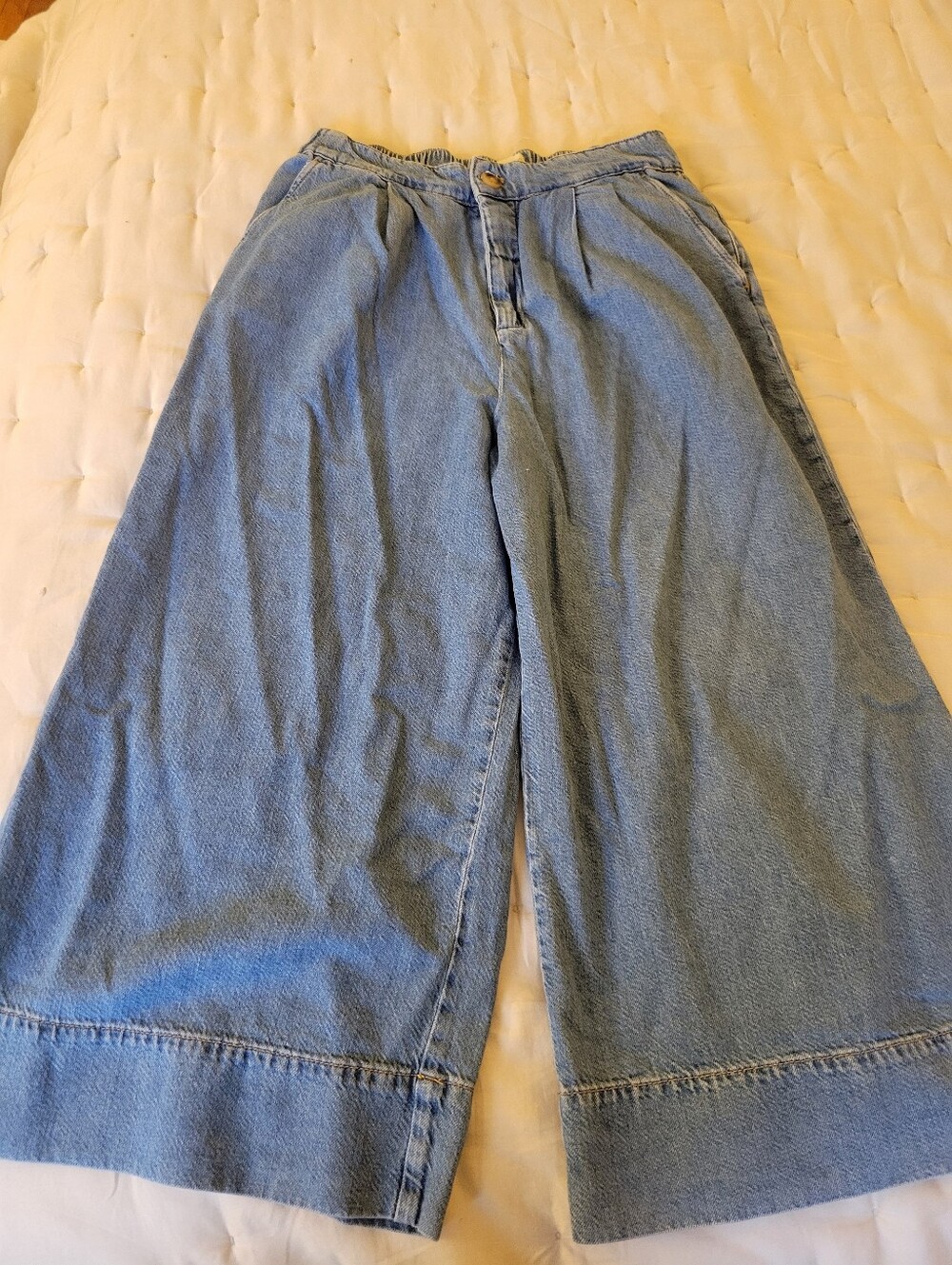 Pilcro Light Wash Wide-Leg Denim Culottes